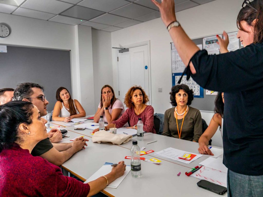 التطوير المهني للمعلمين